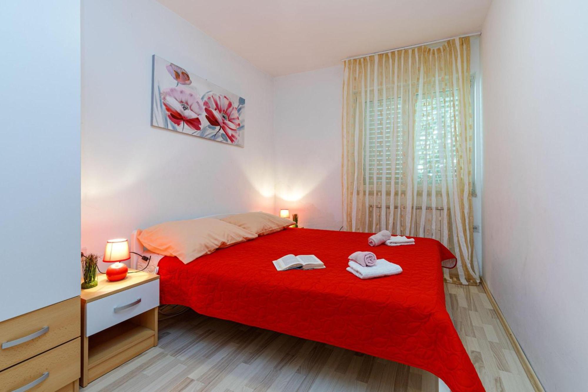 Seaview Apartment Tina Krk Island - Happy Rentals Krk Town Buitenkant foto