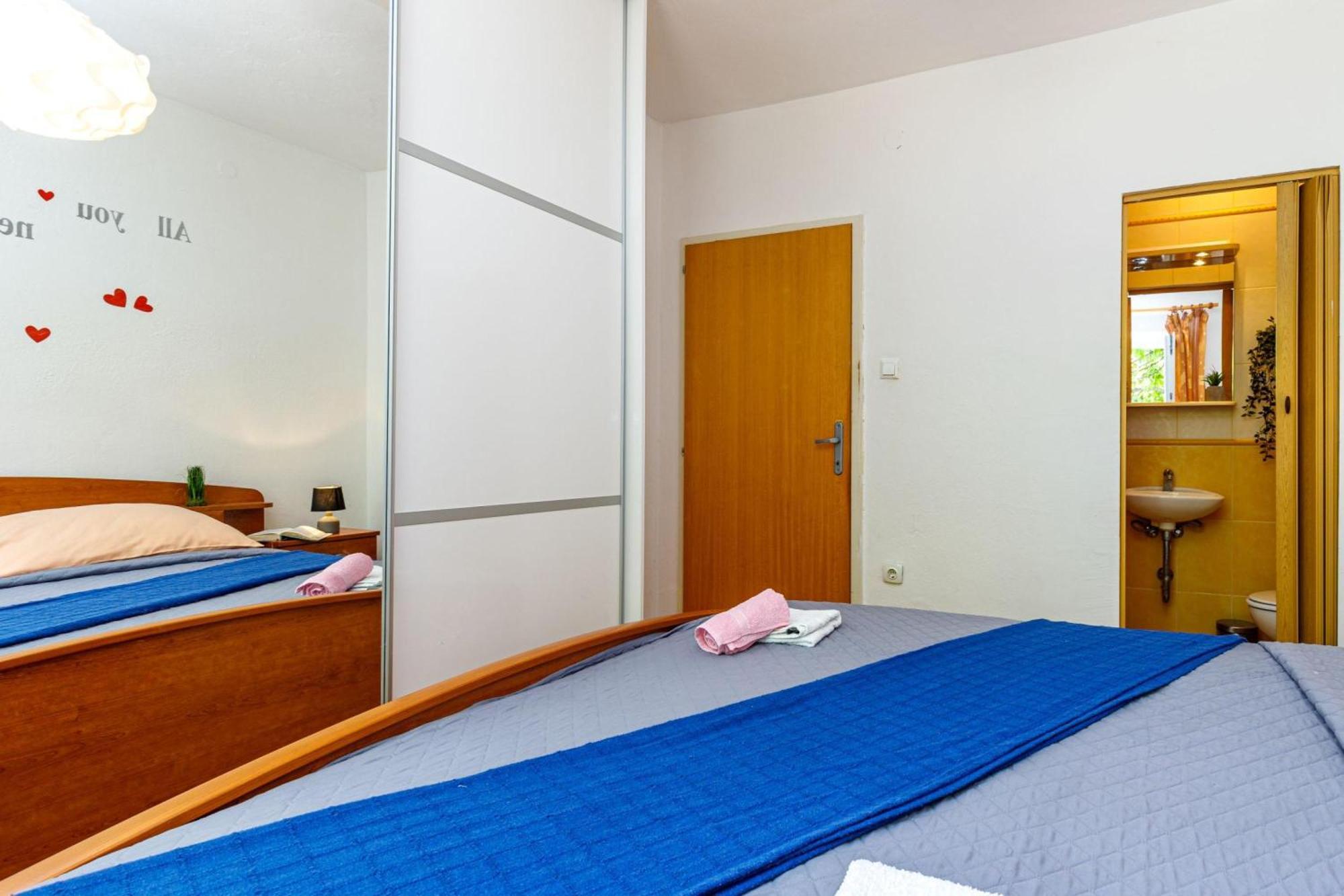 Seaview Apartment Tina Krk Island - Happy Rentals Krk Town Buitenkant foto